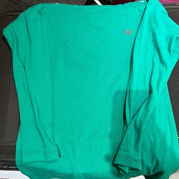 Woman’s tee - Picture 2 of 2